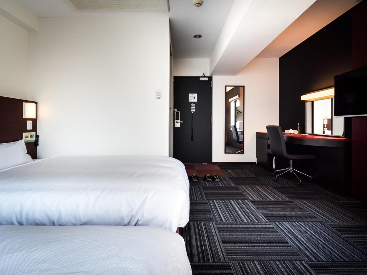 Super Hotel Tokyo Akabane Station Higashiguchi Ichibangai Room photo